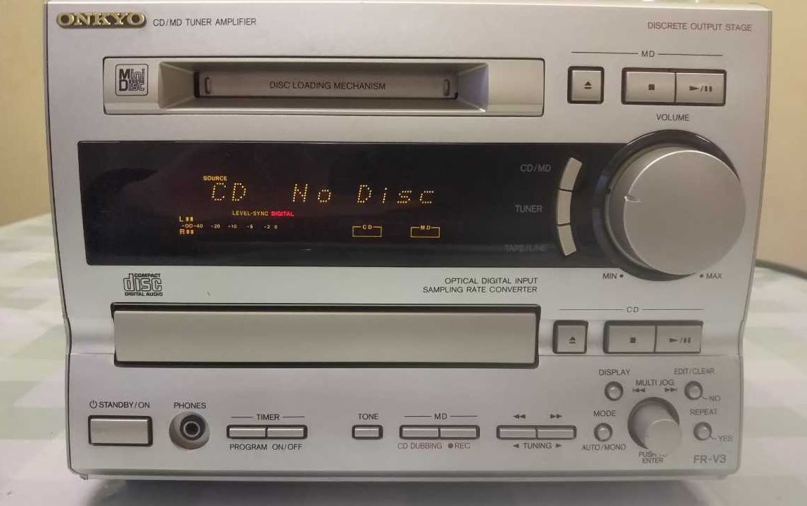 Onkyo FR-V3 CD/MD Tuner アンプ □即決□ジャンクCD読み込み不良