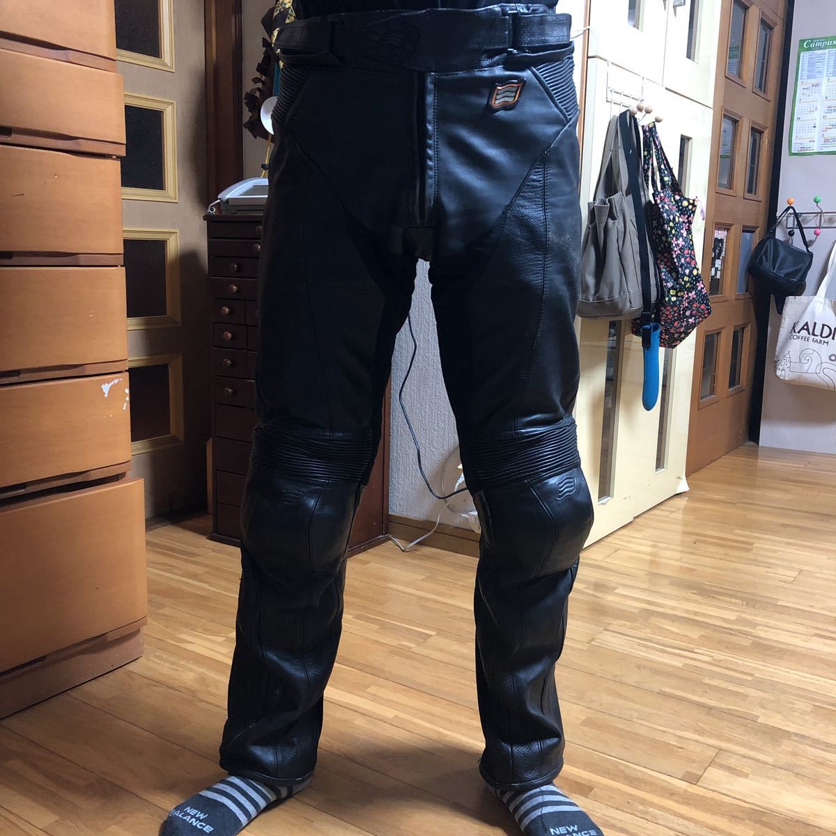 HYOD レザーパンツ Mサイズ ブーツアウト 人気 Mサイズ｜Yahoo!フリマ 