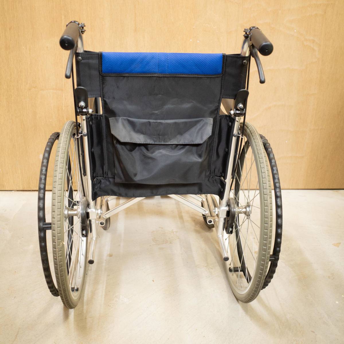 ミキ 自走式 車椅子 ノーパンクタイヤ BAL-1 【公式通販】