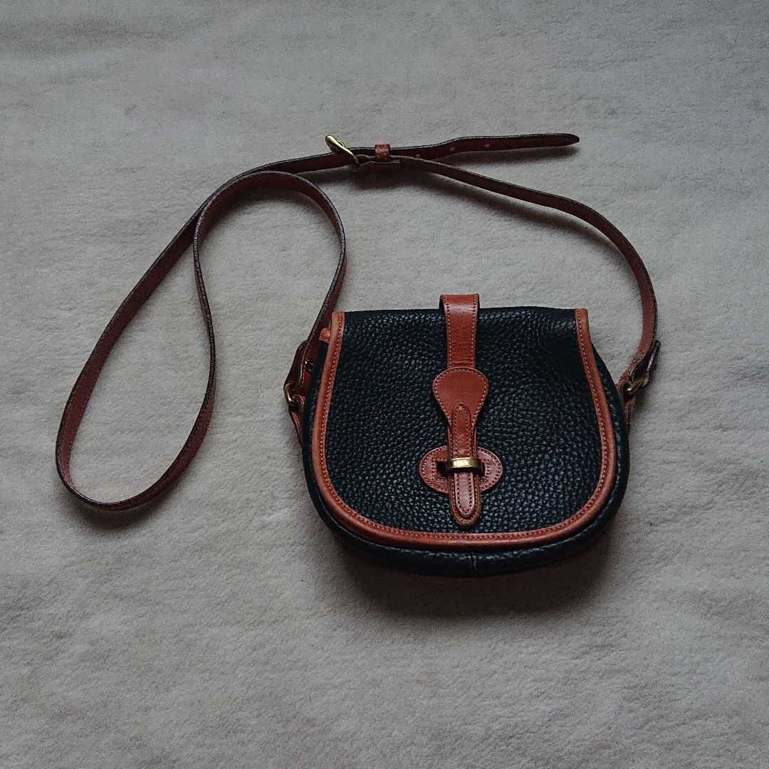 新作登場，正規品】 ◇テモワール THE MOIRE 黒 レザーショルダー 