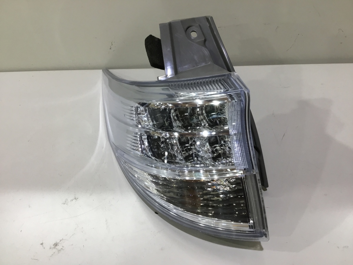 エスティマ AHR20W ハイブリッド 純正 トヨタ クリア V9T-R56C