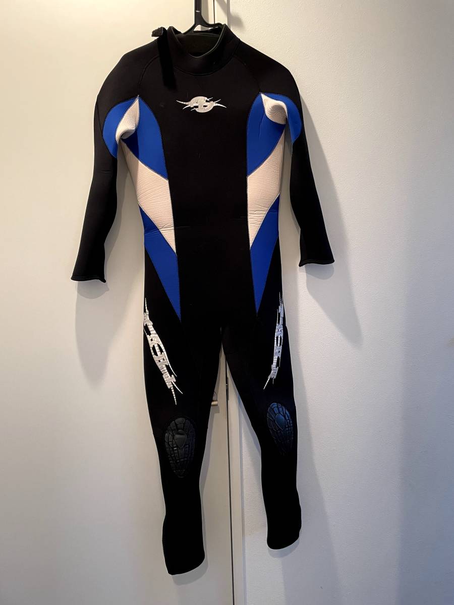 送料込み！中古TUSA メンズ　５mmウエットスーツ_1