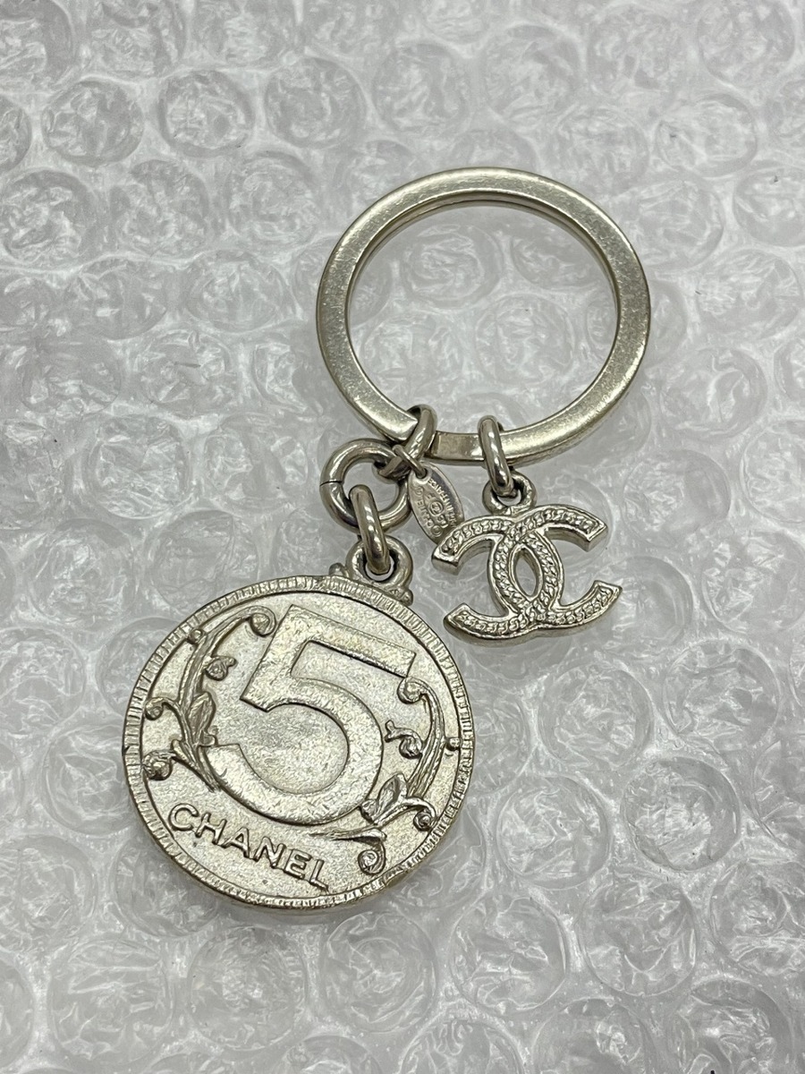シャネル バッグチャーム (CHANEL キーホルダー CHANEL（キーホルダー