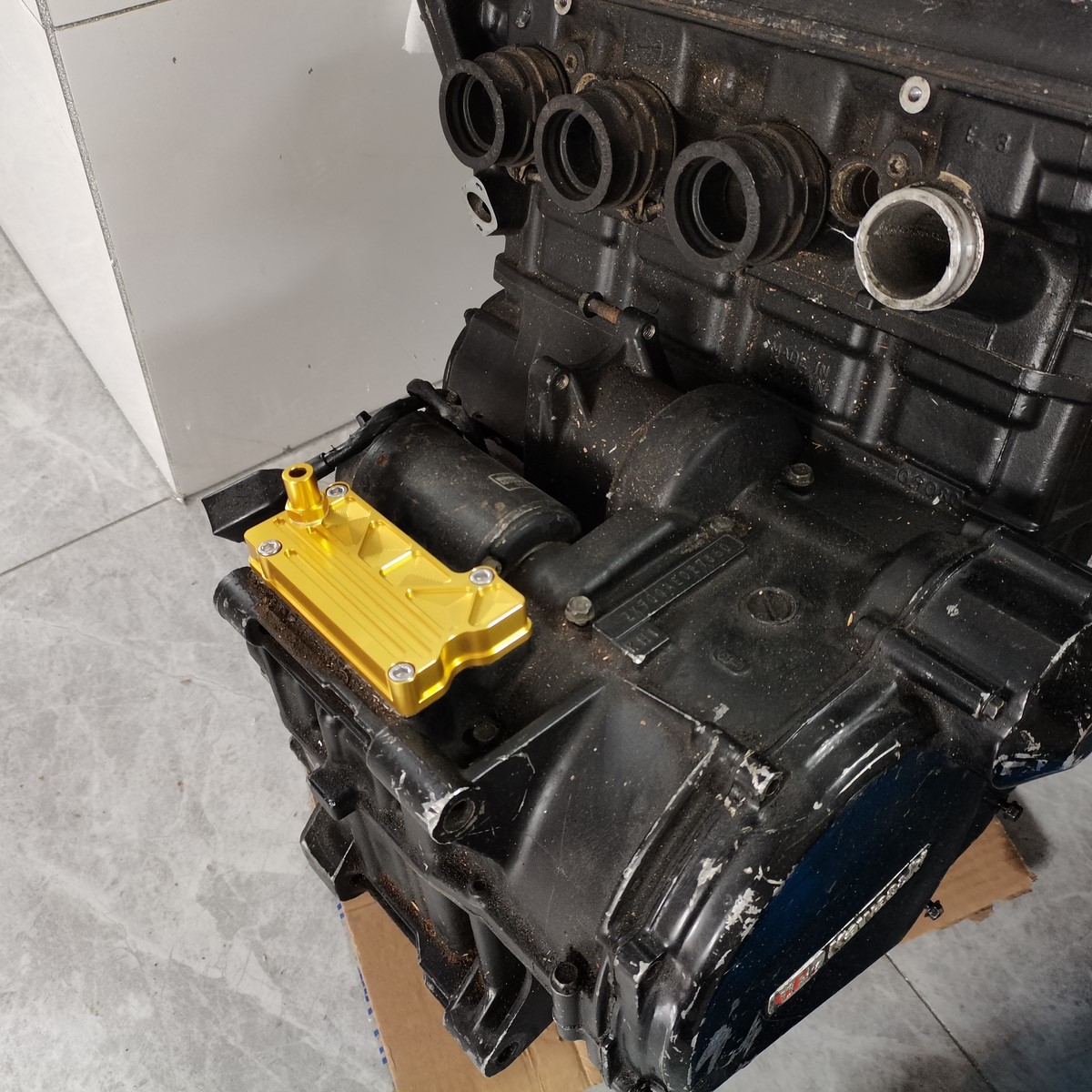 ZRX1200 GPZ900 ZEPHYR1100ビレット ブリーザーカバー（16-0130金）_7