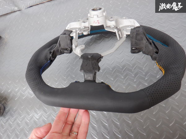 新品即納 在庫有 TRUST トラスト Greddy レクサス USE20 IS-F ISF オールレザー ステアリング ハンドル 3色ステッチ 16610061 GReddy TRUST トラスト Yahoo!オークション 新製品案内 エアー
