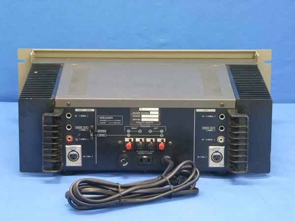 VICTOR プロ仕様のステレオパワーアンプ　SS-A180 （2台）中古品 SS-A180 - VICTOR メルカリ パワーアンプ Victor （2台）中古品 プロ