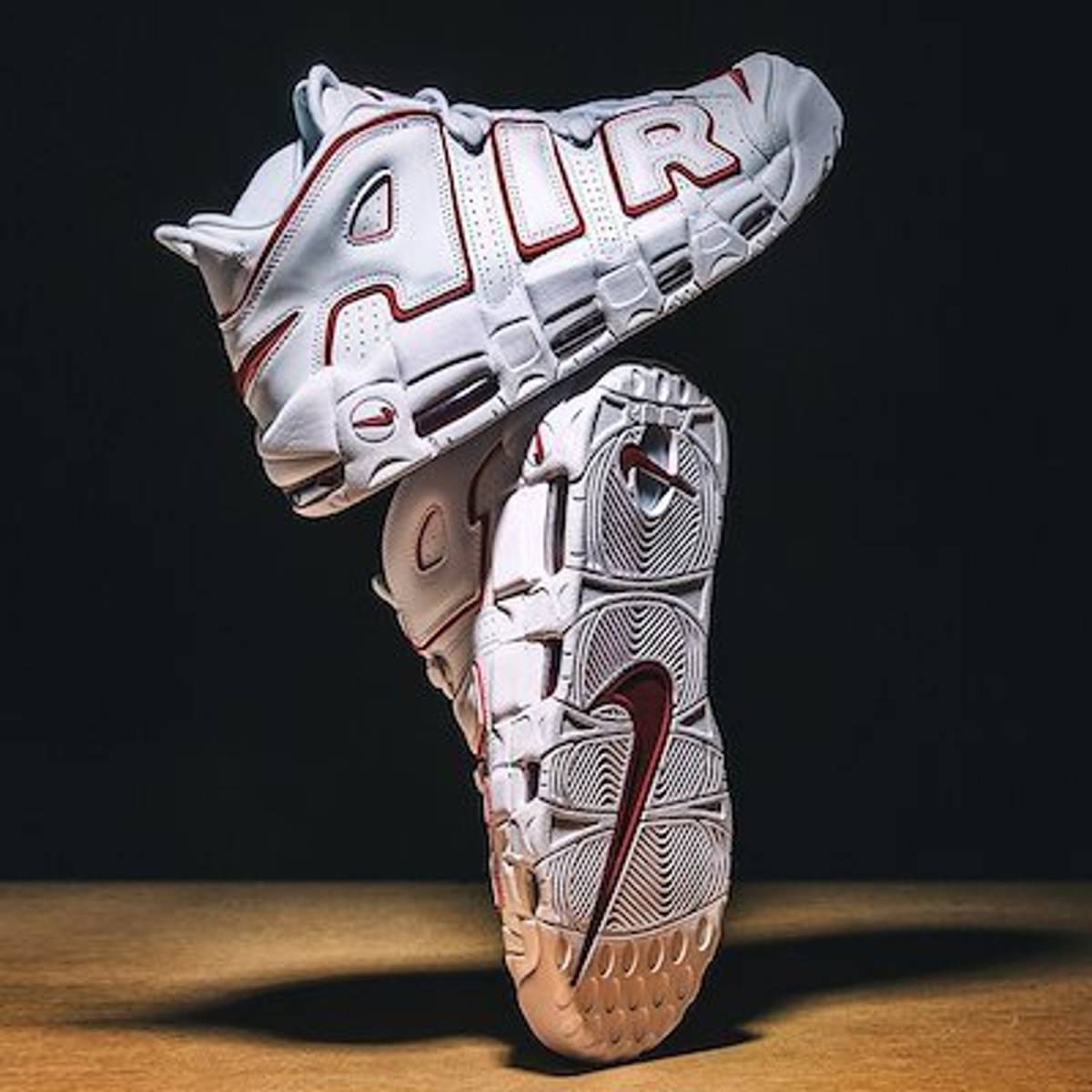 国内正規 名作 ■ NIKE AIR MORE UPTEMPO 96 VARSITY RED ヴァーシティレッド 921948-102 アップテンポ スニーカー ナイキ ■ 28cm