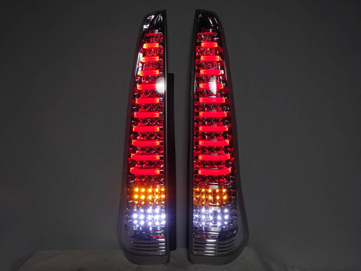 美品 点灯確認済 セレナ C26 Valenti ヴァレンティ クリアレンズ