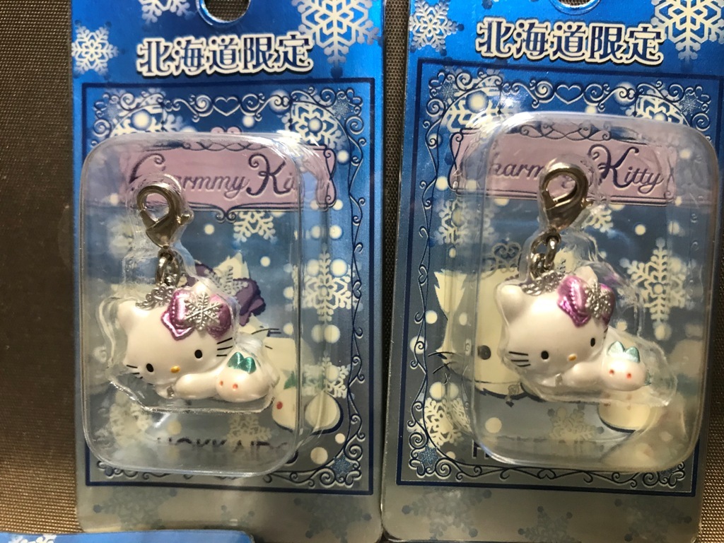ご当地キティ北海道限定ラベンダー チャーミーキティファスナーマスコット12個 ハローキティ 売買されたオークション情報 Yahooの商品情報をアーカイブ公開 オークファン Aucfan Com ご当地キティ北海道限定ラベンダー チャーミーキティファスナーマスコット12個 ハローキティ 売買されたオークション情報 Yahooの商品情報をアーカイブ公開 オークファン Aucfan Com