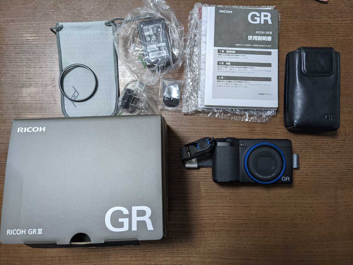 GR RICOH III ⁄ | リコー GRIII 製品 IMAGING - Diary 私の一日を撮る。