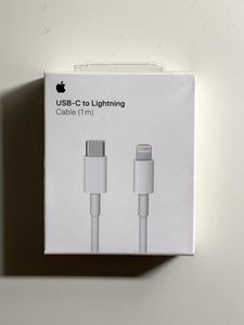 Apple A1703 アップル純正usb C ライトニング ケーブル メルカリ