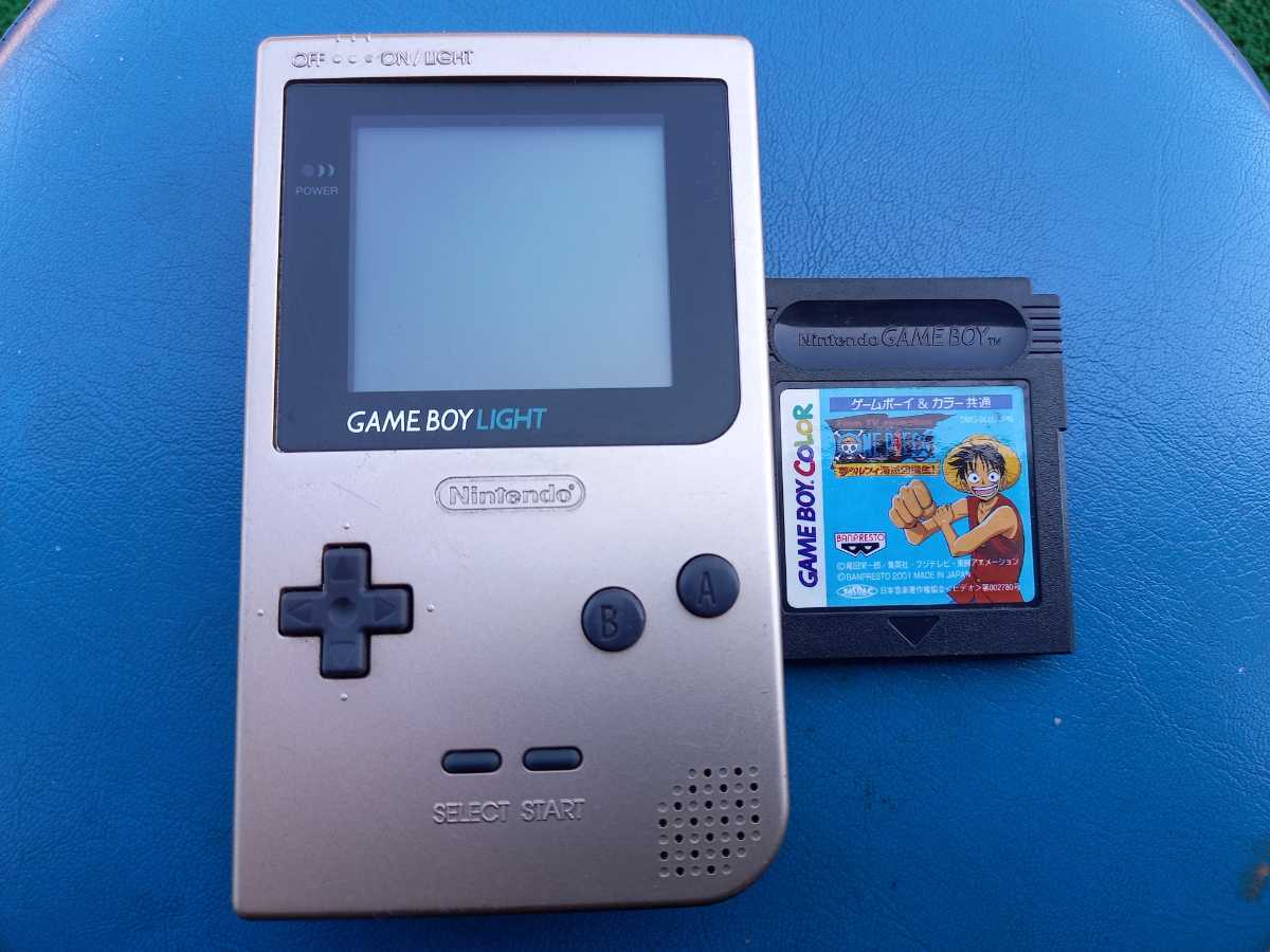 Nintendo ゲームボーイ　ライト　ゴールド　MGB-101 中古品