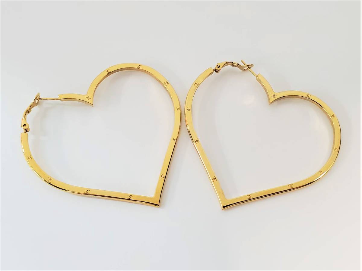 美品 CHANEL シャネル ピアス ココマーク ゴールド 正規品 シャネル CHANEL ココマーク ロゴ 極美品CHANEL ラインストーン