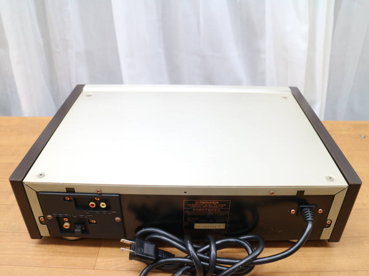 PIONEER パイオニア PD-2000 CDプレーヤー コンパクトディスク