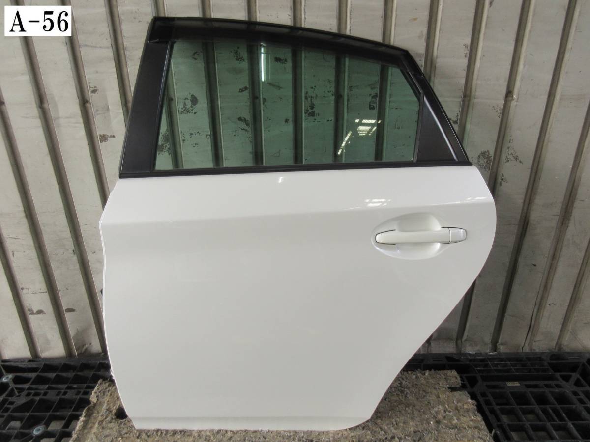 Q9Q9 ZVW30 30系 プリウス 純正 左 リア ドア ASSY ヒンジ 内張り バイザー付 070 パール