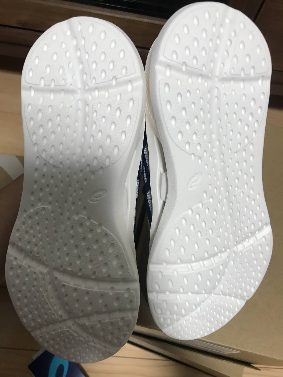 東京2020 オリンピック 24.5cm 靴　シューズ　ユニフォーム　新品未使用品 ボランティア_3