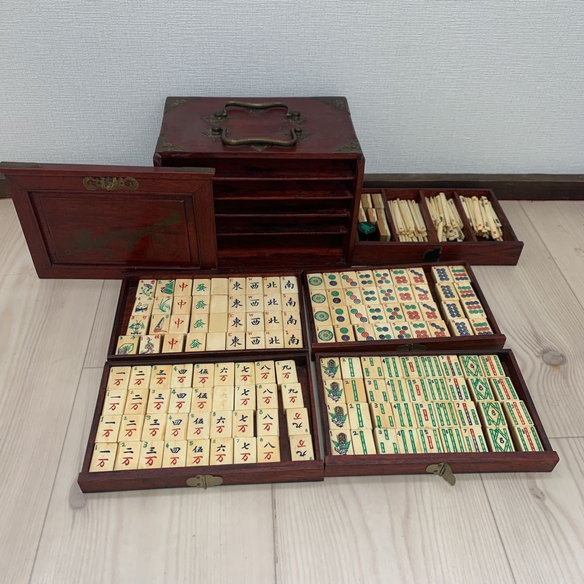 中国？麻雀牌 背竹 背竹牌 木箱付 ジャンク品 アンティーク