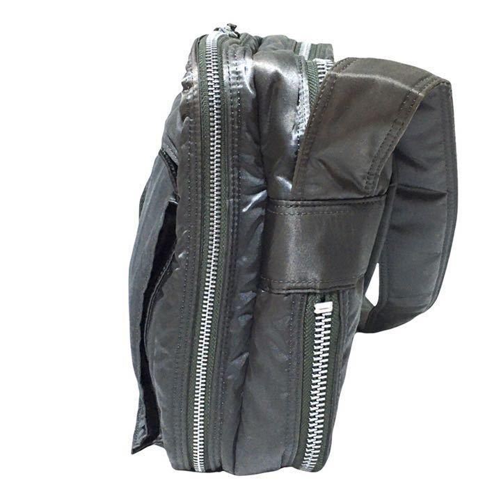 タンカー ショルダーバッグ シルバーグレー PORTER | - ポーター TANKER 極美品ポーター 2層式 XL SHOULDER 吉田カバンホームページ BAG(L) TANKER(タンカー) S