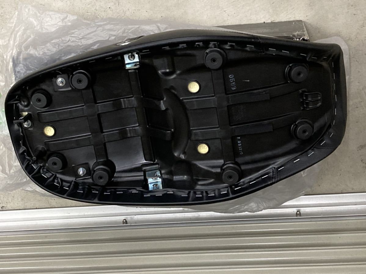 Z900RS 新車外し 純正シート カワサキ カフェ 純正 z900rs シート 管理