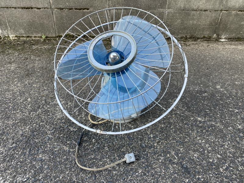 天井用 360度回転 レトロ扇風機 動作品　昭和アンティーク　列車内扇風機タイプ A☆昭和レトロ 日立 天井扇風機 動作品☆工業扇 旋回扇 日立 昭和