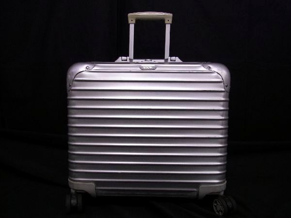 最安値，人気 1円 RIMOWA リモワ コンパクト アルミニウム 4輪 キャリーバッグ スーツケース トランク 旅行かばん メンズ レディース シルバー系 R0628UM(リモワ)｜売買されたオークション情報、yahooの商品情 リモワ