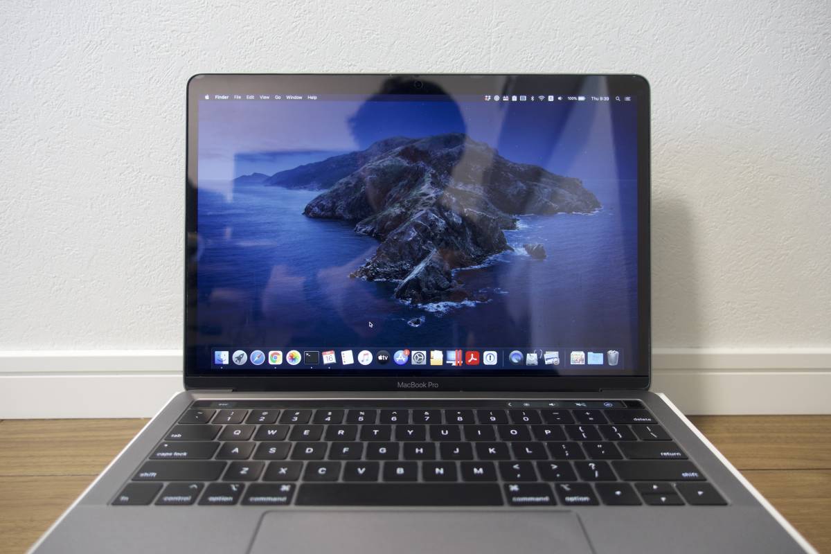 送料無料，品質保証 美品 MacBook Pro 13 2019 Thunderbolt 3ポート x 