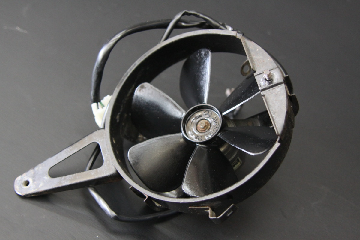 CBR250RR(MC22)純正ラジエターファン！