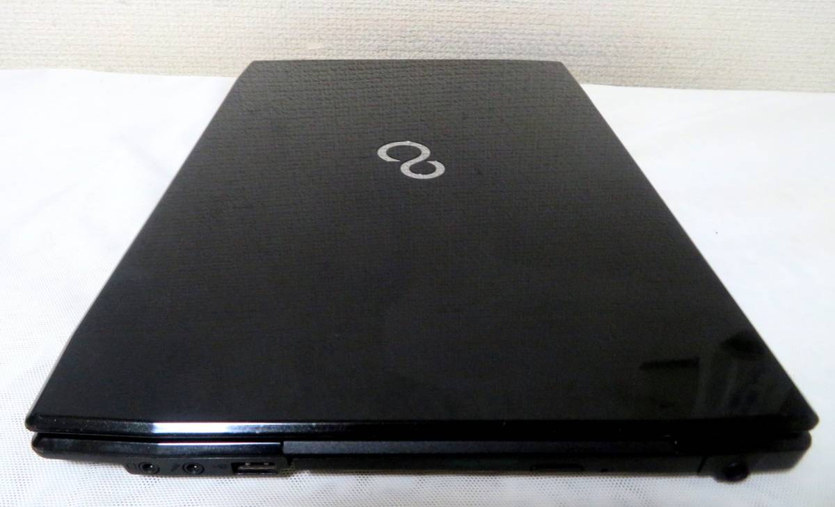 超速！SSD搭載/Office2019/第4世代Pentium 3558U/8GB/Webカメラ/無線 