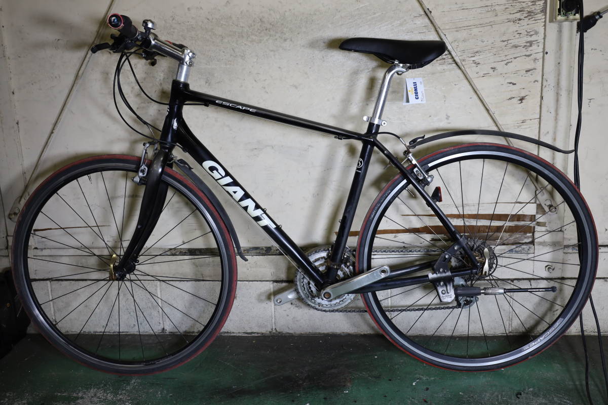 限定SALE，SALE 現行良品！GIANT ESCAPE R3 700C アルミ24速 500mm 