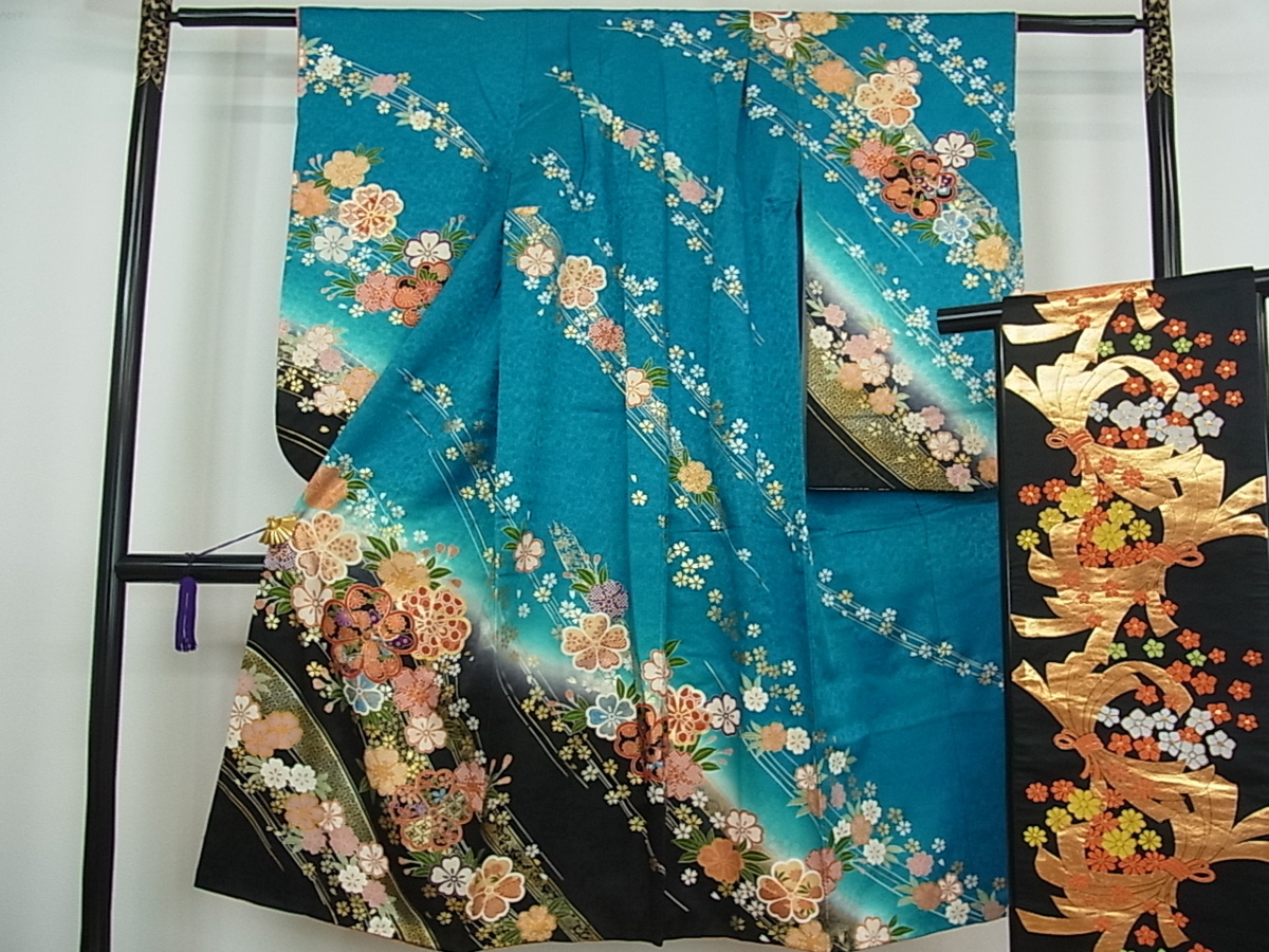 高級結び帯　赤　絵羽 最新作，格安 花美人着物□七五三 女の子 7歳 祝着 袋帯セット 駒刺繍