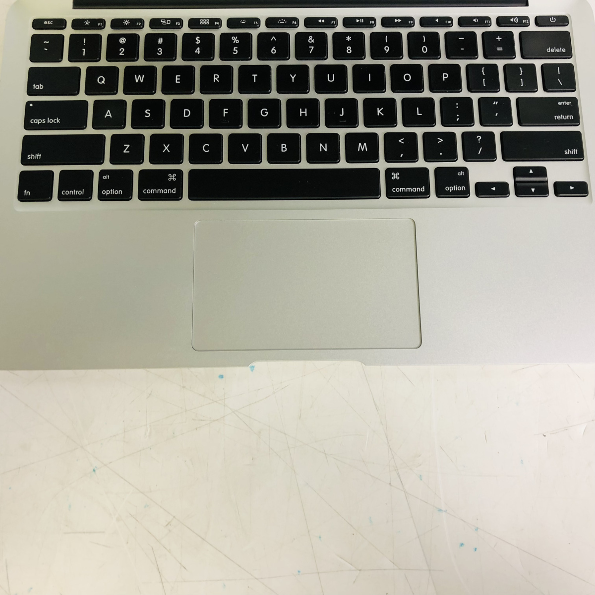 ジャンク MacBook Air 11インチ（Early 2014） Core i7 1.7Ghz/8GB/SSD