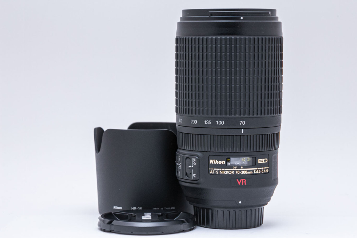 Nikon 70-300mm VR AF-S G Nikkor ED Lens f4.5-5.6 F4.5-5.6