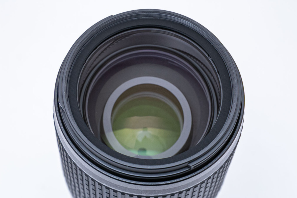 Nikon 70-300mm VR AF-S G Nikkor ED Lens f4.5-5.6 F4.5-5.6