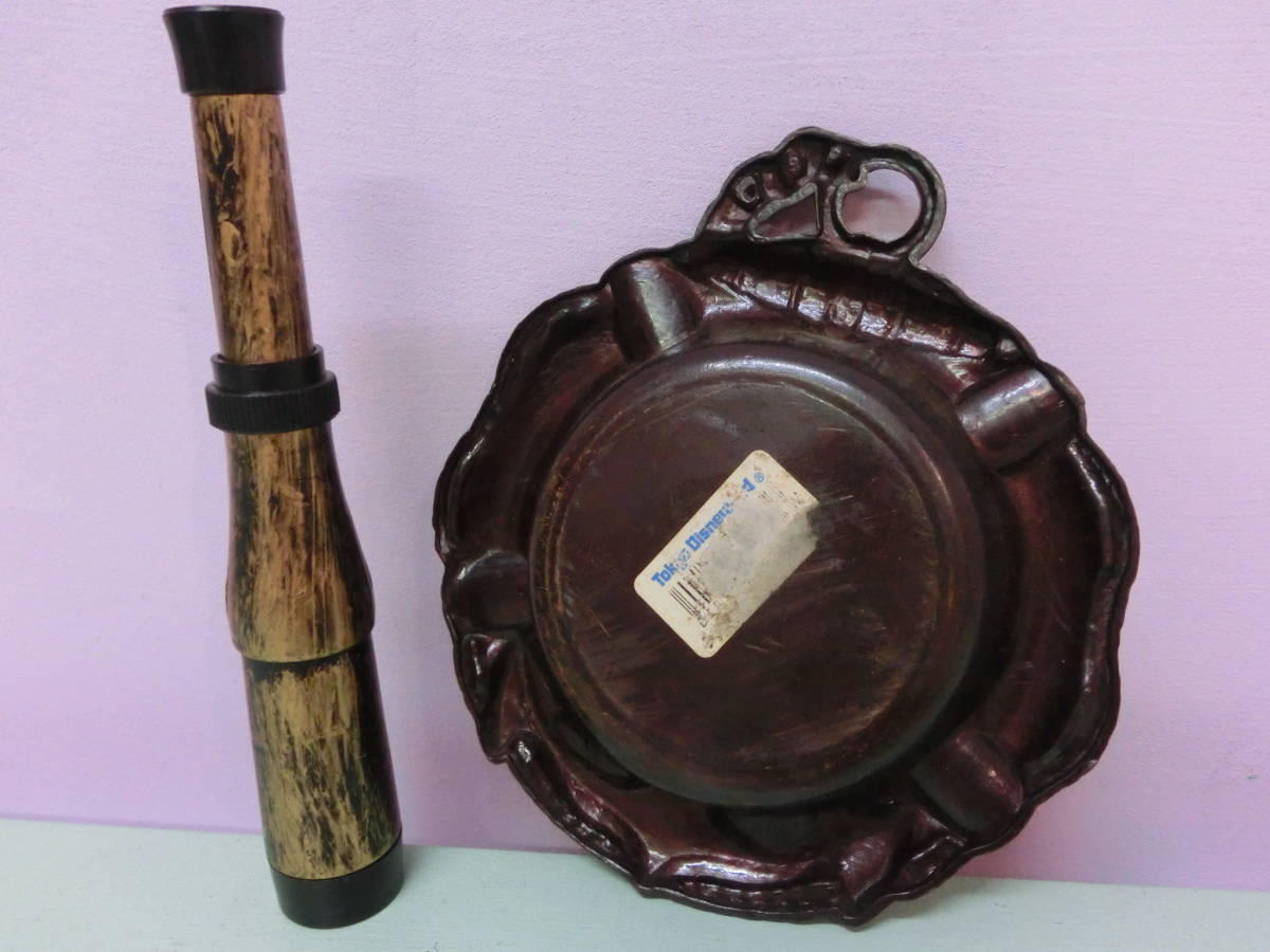 ディズニーランド Tdl 昭和レトロ カリブの海賊 お土産2点セット 灰皿 望遠鏡 ビンテージ Tdrクラシック Disney パイレーツオブカリビアン ディズニー 売買されたオークション情報 Yahooの商品情報をアーカイブ公開 オークファン Aucfan Com