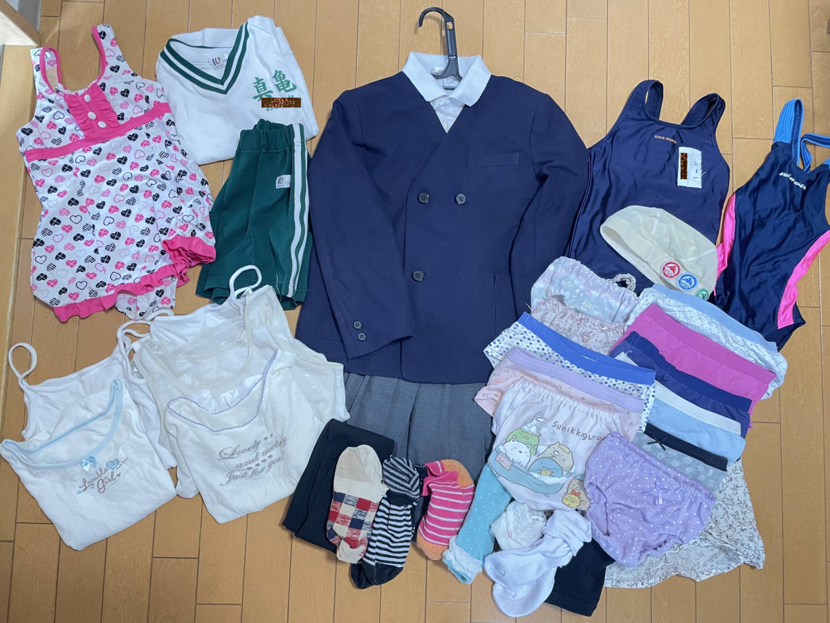 Eco 女の子タンス整理品 小学生js パンツ 制服 肌着 体操服 スカート スクール水着 靴下 130 記名 クロッチ染み 130 125 134cm 売買されたオークション情報 Yahooの商品情報をアーカイブ公開 オークファン Aucfan Com