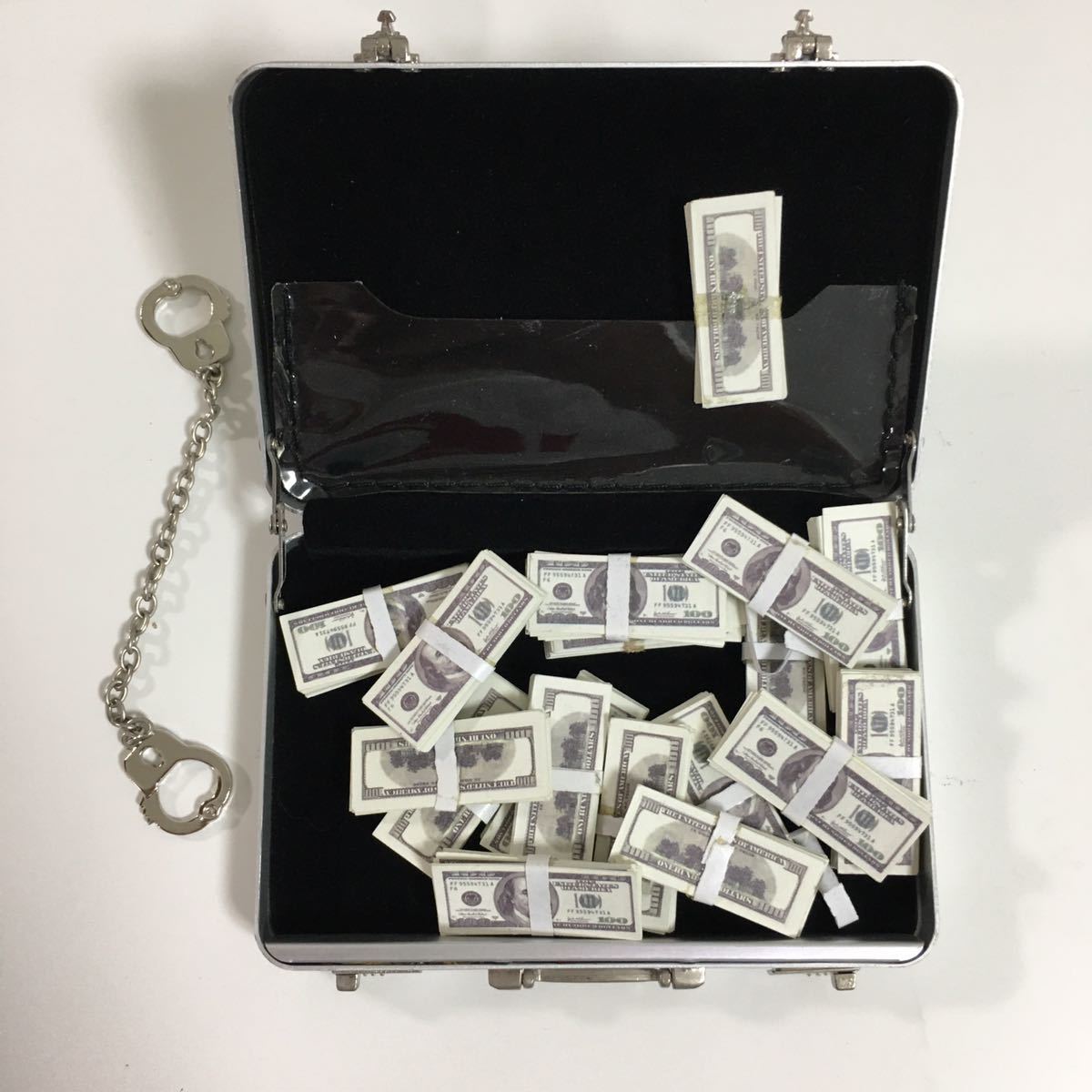 アタッシュケース 札束 1 6 ミリタリー フィギュア 検 ドラゴン ホットトイズ Did ソルジャーストーリー 武器 個人装備 売買されたオークション情報 Yahooの商品情報をアーカイブ公開 オークファン Aucfan Com