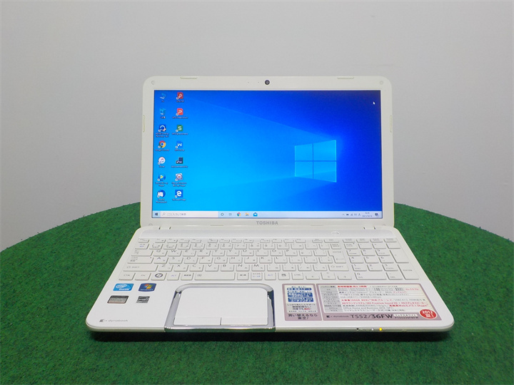 カメラ内蔵/中古/15型/ノートPC/Windows10/新品SSD256/8GB/Celeron820 