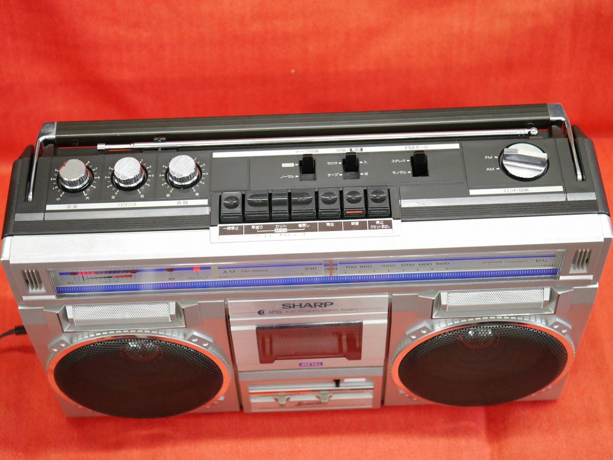 希少・レトロ　SHARP GF-909 FMステレオ　AMラジオ　Wカセット 昭和レトロ SHARP GF-229 FM/AM ステレオ auto program search system
