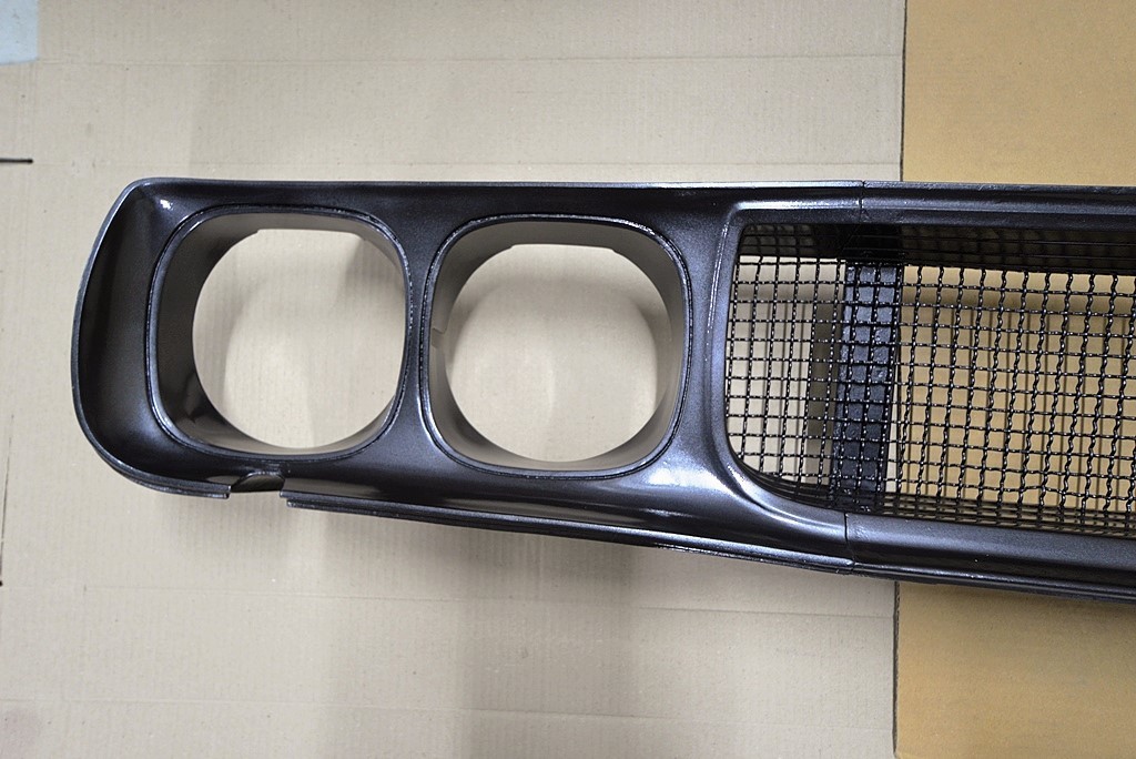 ケンメリ GT-R KPGC110 ニッサン 純正 本物 フロントグリル 旧車 昭和