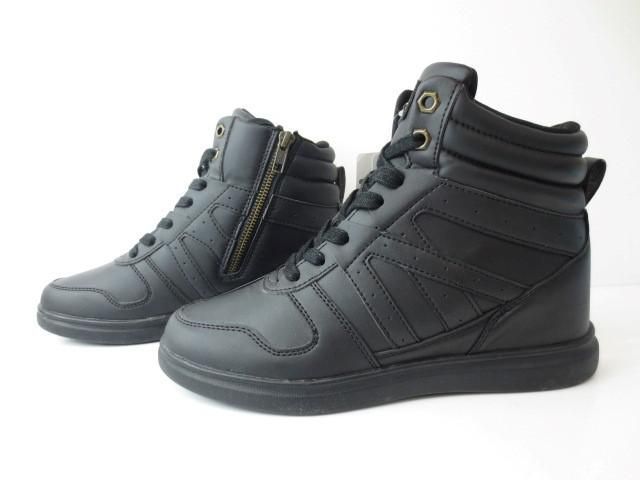 数回使用fila黒ハイカットシューズサイズ19cmスニーカーフィラシューズハイカットスニーカー 91