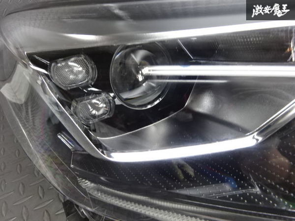 トヨタ 純正 ZYX10 NGX50 C-HR CHR LED ヘッドライト ヘッドランプ