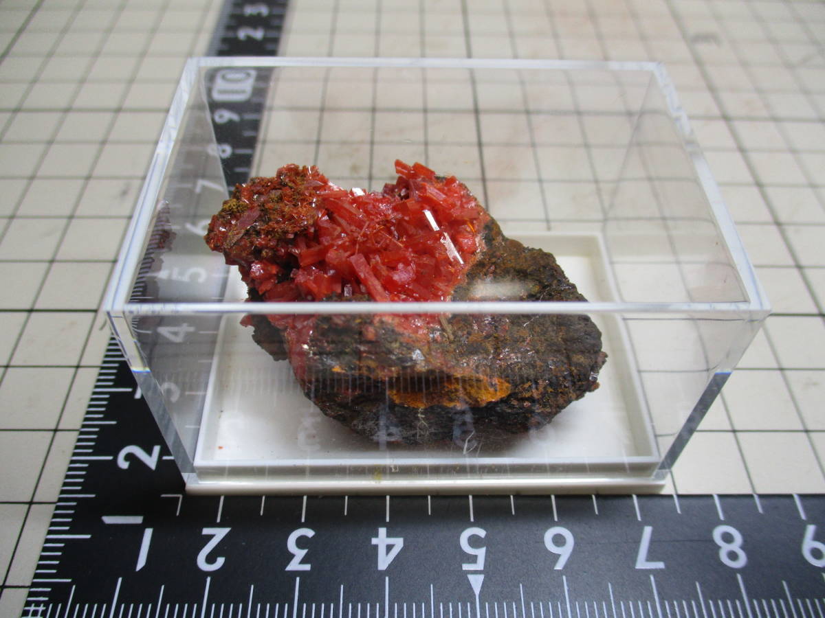オーストラリア産 (紅鉛鉱) Crocoite – 天然石ハッピーギフト 紅鉛鉱 0 