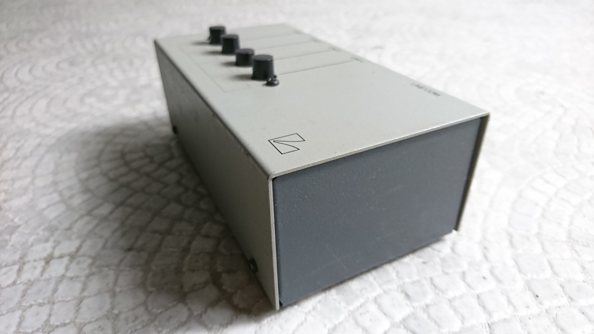 送料無料，新作登場 A11-081 S ☆LUX AS-4Ⅱ チャンネルセレクター 4ch