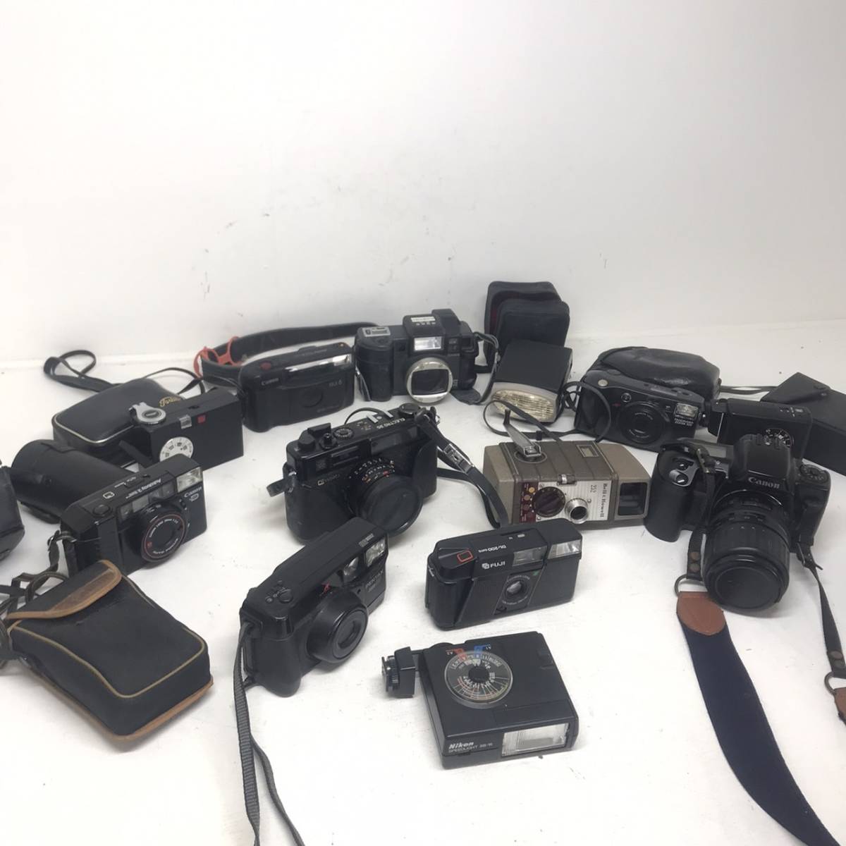 整理品 カメラ まとめ売り 33台 大量 ジャンク Canon Nikonなど 整理品