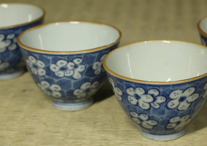 中国美術 煎茶碗 青花 口径約5.8㎝ 東Y8-0728☆2F OUT 新 中国美術 煎茶碗 青花 口径約5.8㎝ 東Y8-0728☆2F OUT 新