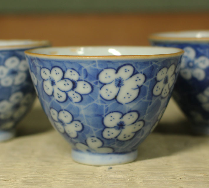 中国美術 煎茶碗 青花 口径約5.8㎝ 東Y8-0728☆2F OUT 新 中国美術 煎茶碗 青花 口径約5.8㎝ 東Y8-0728☆2F OUT 新
