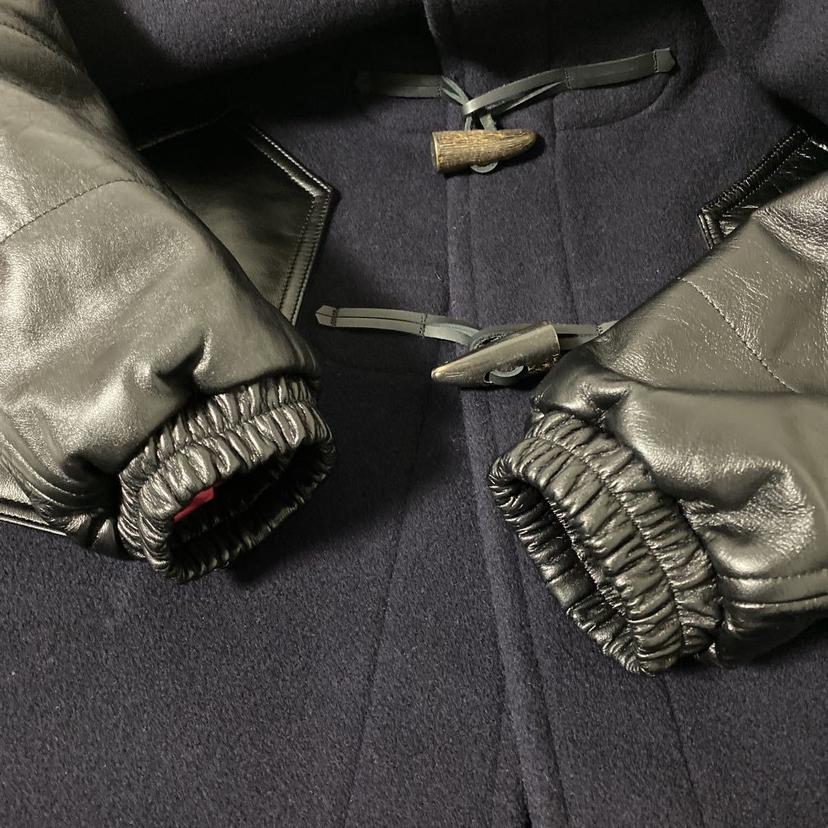 新品同様 AD 2020 junya GLOVERALL レザー 中綿 ダッフル コート XS 