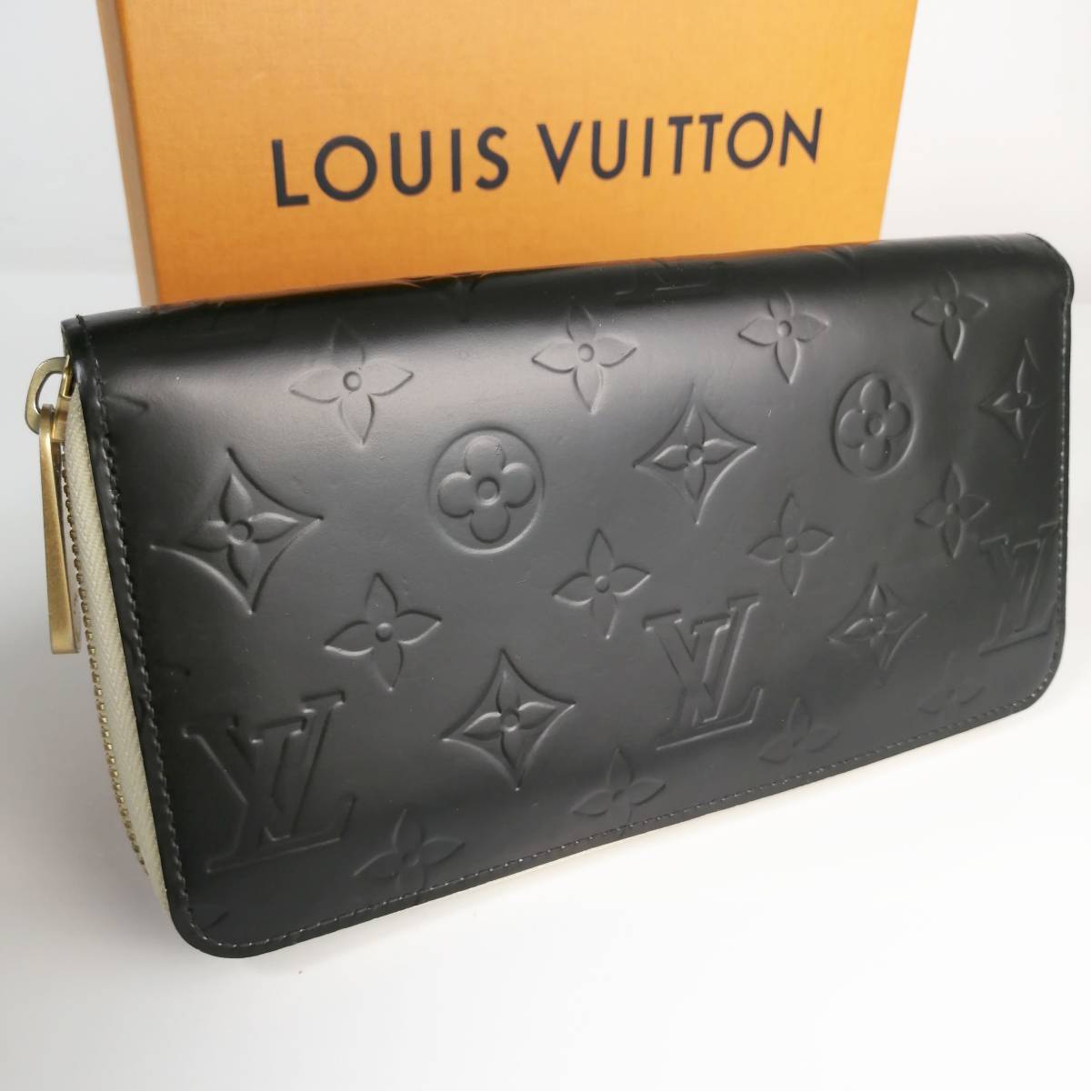 ヴェルニ ルイヴィトン 長財布 ラウンドジップ長財布 LOUIS VUITTON 