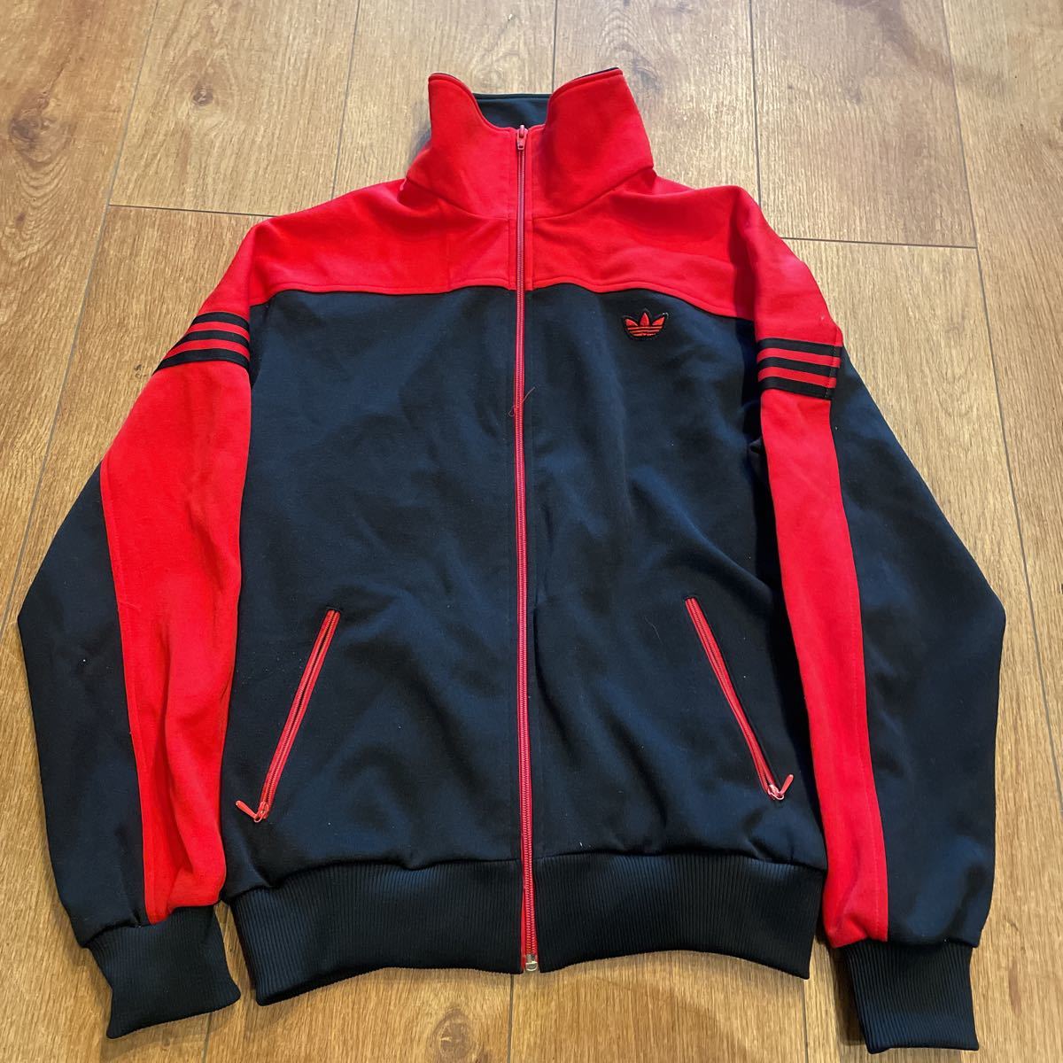 アディダス デサント adidas トラックジャケット デサント製 トラック 