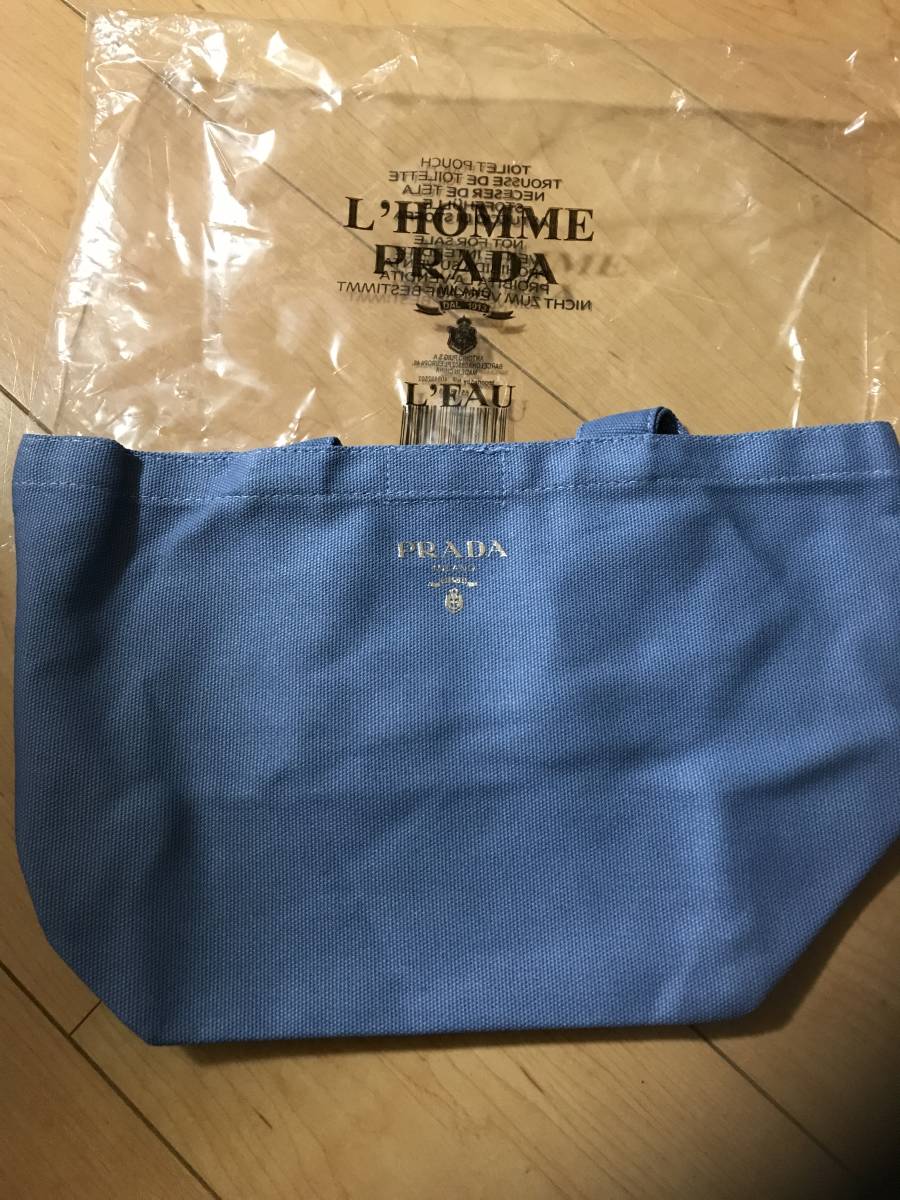 プラダ ノベルティ バッグ